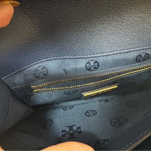 Tory Burch Harper Dark Navy Blue Embossed Crossbody - Picture 7 of 14